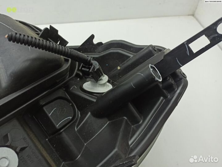 Б/У Б/У Фара правая Европа, отломана направляющая