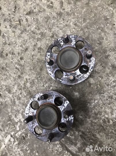 Задние ступицы на Hyundai Solaris