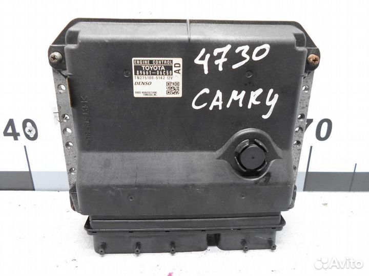 Блок управления двигателем Toyota Camry