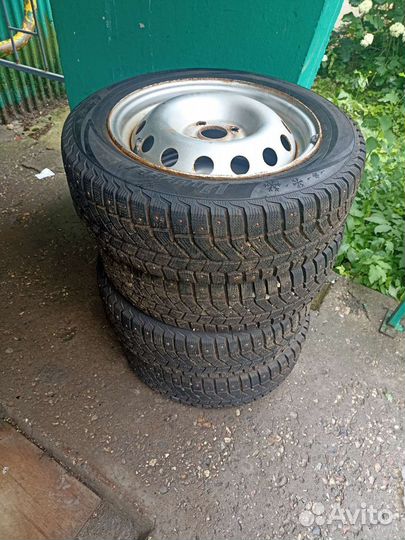 R15 Viatti Brina Nordico V-522 185/60, PCD 4x100 DIA 54.1