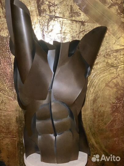 Скульптура из металла