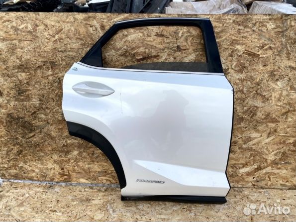 Задняя правая дверь Lexus NX 2014-2022