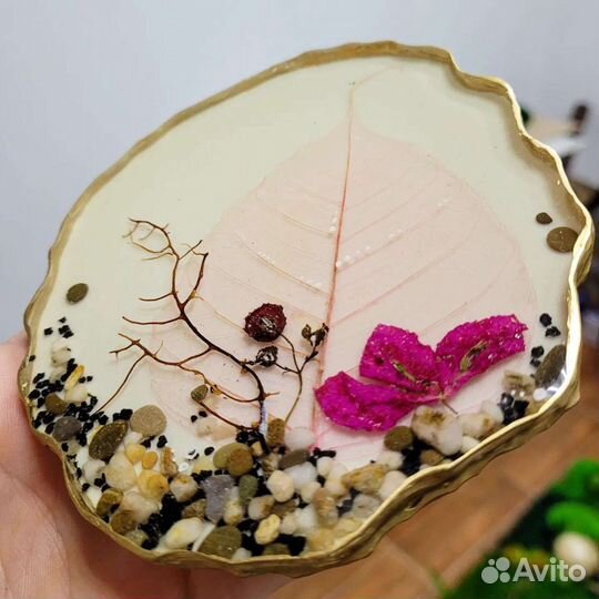 Подстаканники, подносы, декор, картины, панно