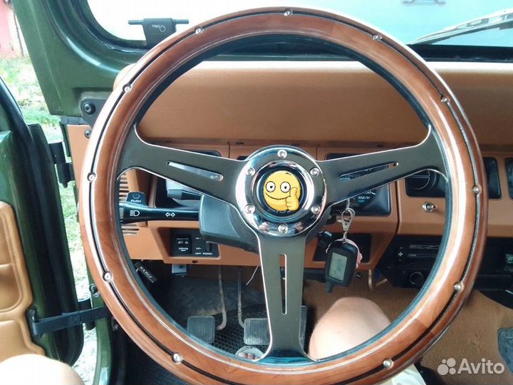 Руль нарди дерево новый