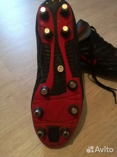 Продам новые бутсы Nike. Размер 45-46
