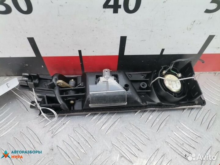 Ручка внутренняя задняя левая Audi A6 4B/C5 2000