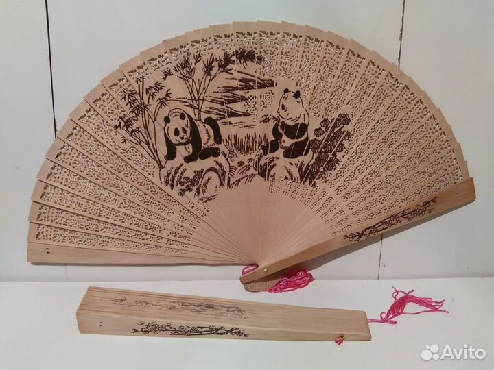 Веера резные из дерева. для прекрасных модниц