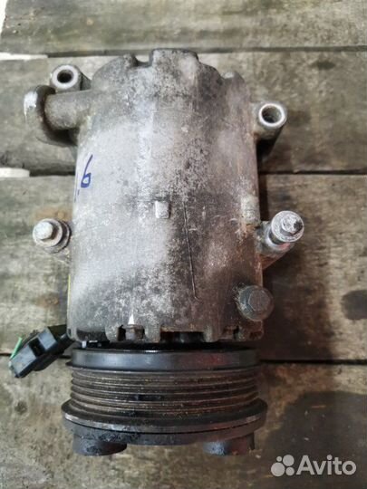 Компрессор кондиционера Ford Focus CB4 1.4-1.6