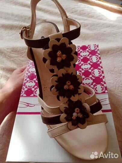 Босоножки женские новые 38 размер