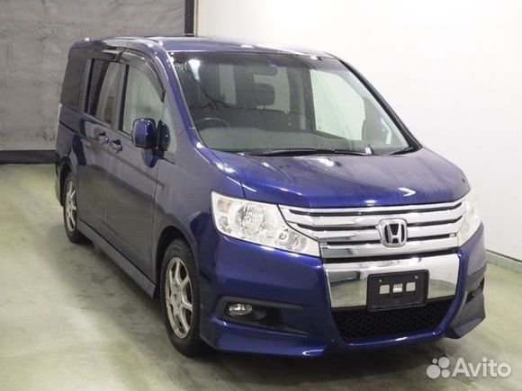 Решетка радиатора honda stepwgn