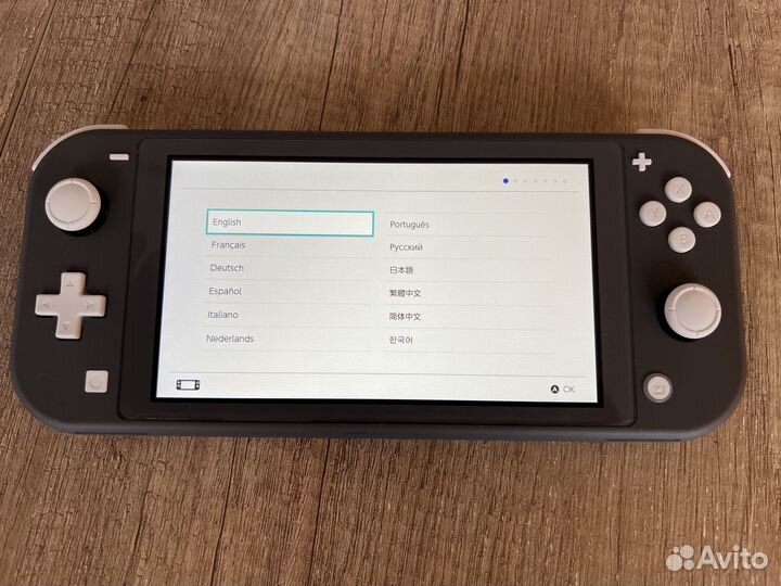 Игровая приставка Nintendo Switch Lite серый рст