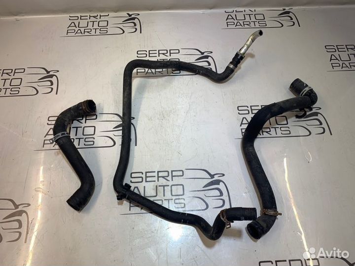 Патрубки системы охлаждения Ford Focus 3 CB8 1.6L