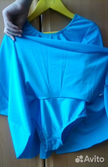 Гимнастический купальник с юбкой