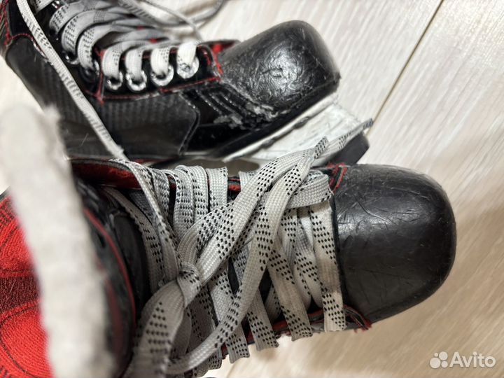 Коньки хоккейные детские 28 размер