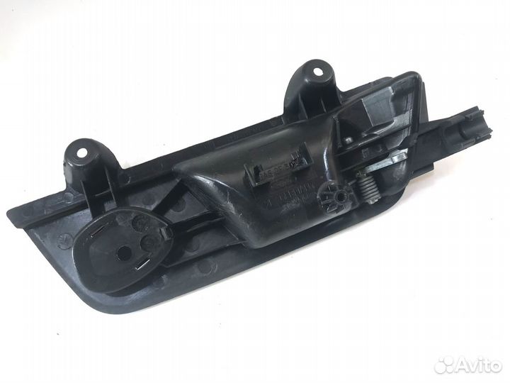 Ручка задняя левая Audi A4 B7