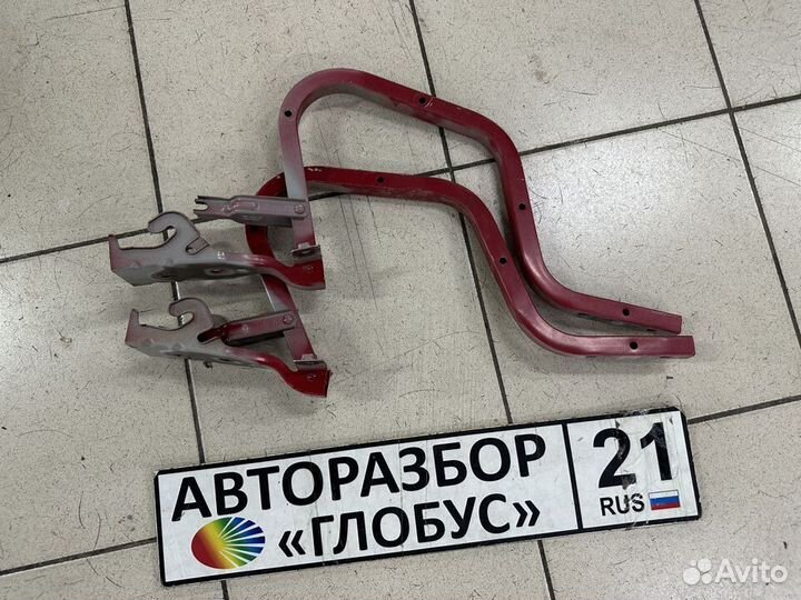 Петли крышки багажника Suzuki SX4 Сузуки 2010