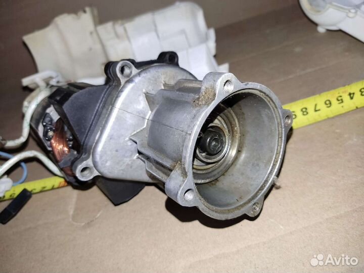 Электродвигатель насоса