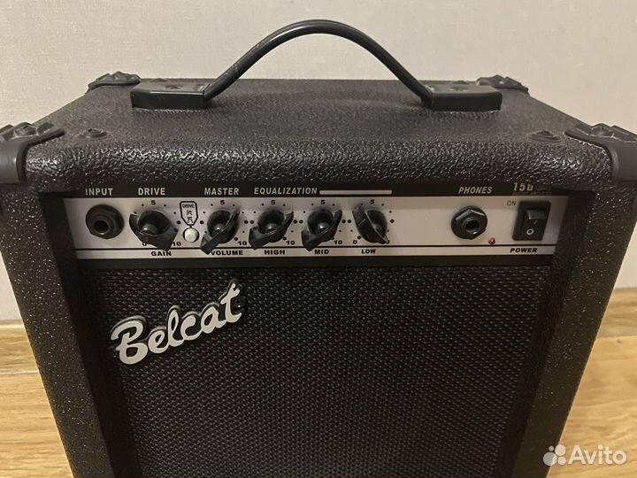 Комбоусилитель