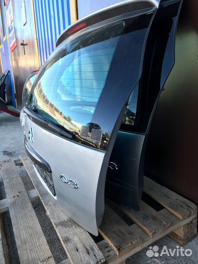 Крышка багажника Citroen C3 в разных цветах
