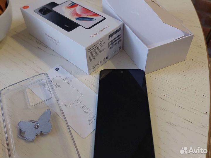 Xiaomi 12, 8/128 ГБ