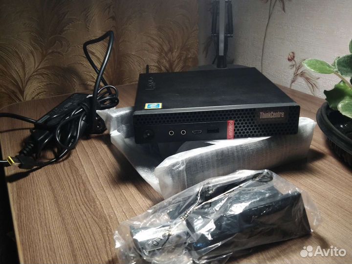 Lenovo thinkcentre m630e