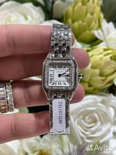 Часы Cartier Panthere de Cartier 22 mm Diamonds