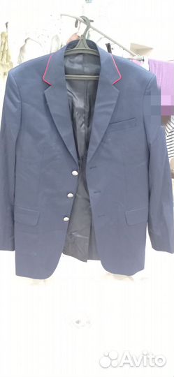Продам пиджак мужской. Рост 182. Новый