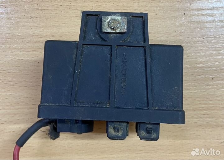 Реле свечей peugeot 607