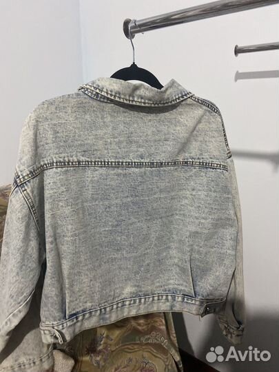 Джинсовая куртка