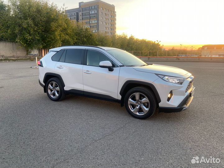 Toyota RAV4 2.0 CVT, 2020, 35 700 км