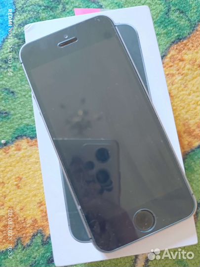 Телефон iPhone 5se
