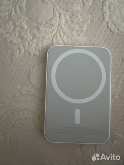 Повербанк magsafe