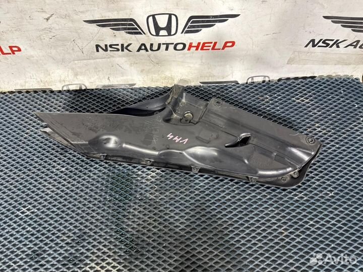 Воздухозаборник Subaru Levorg VM4 FB16 2018