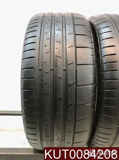 Pirelli P Zero PZ4 235/35 R20 107U