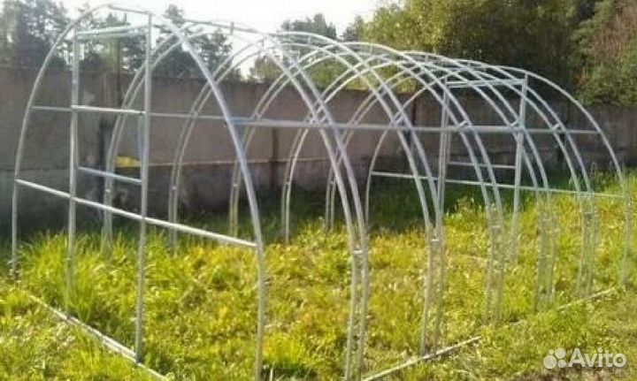 Теплица с чехлом