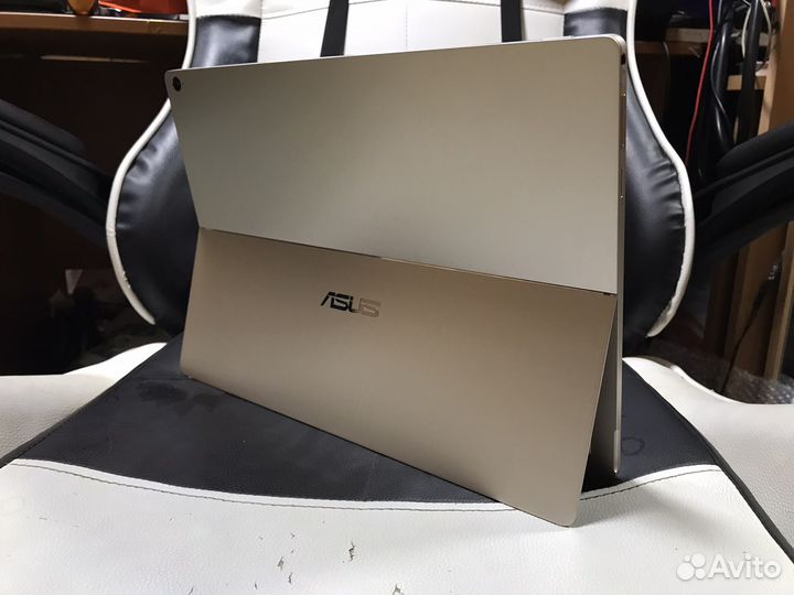 Планшетобук Asus Transformer 3 Pro