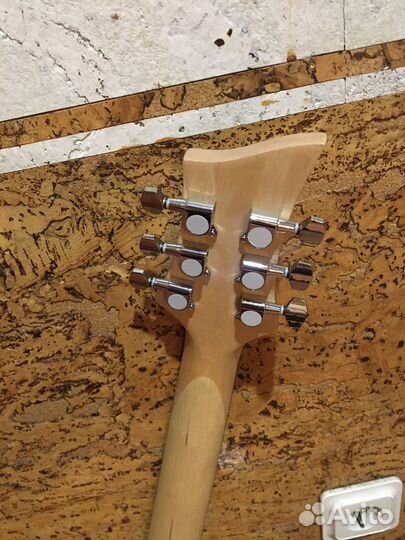 Электрогитара Irin комбо и полный комплект