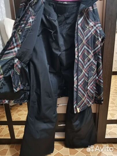 Лыжный костюм женский