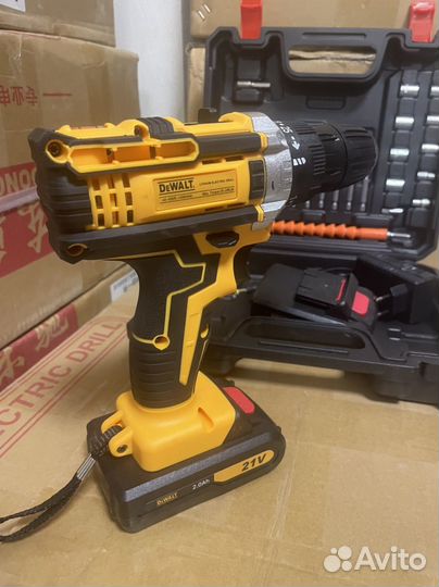 Аккумуляторная дрель dewalt 21 v