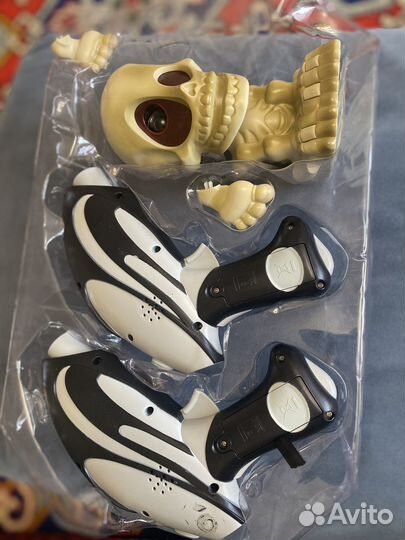 Скелитон игрушка