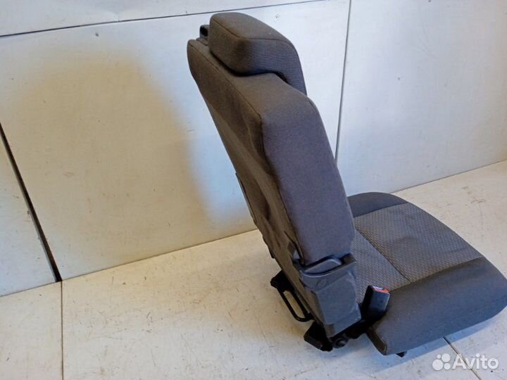 Сиденье заднее левое Ford C Max 1.8 2004