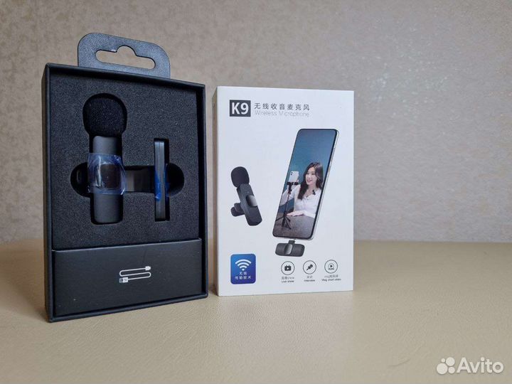 Блютуз петличка