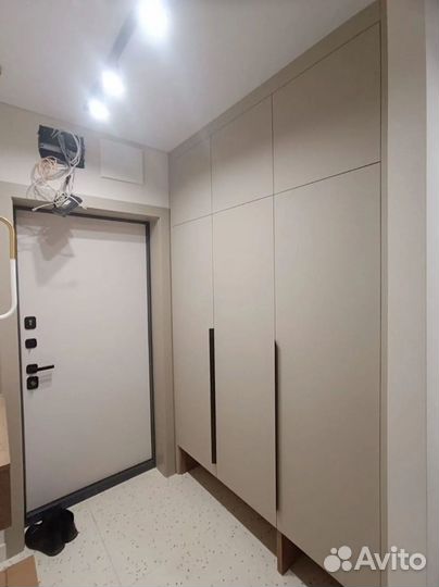 Стильная прихожая на заказ