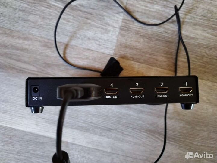 Hdmi splitter 1x4 vcom