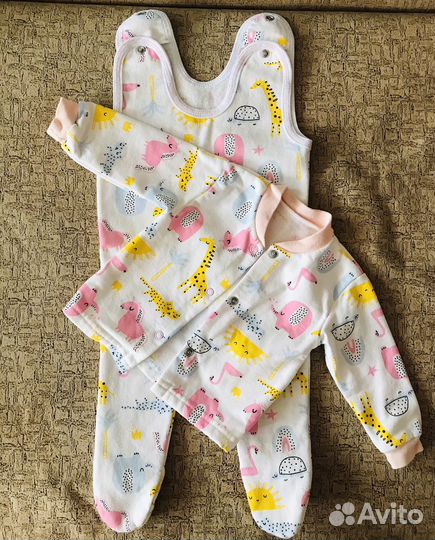 Теплый костюм для девочки