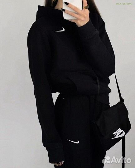 Живи активно: женский спортивный стиль