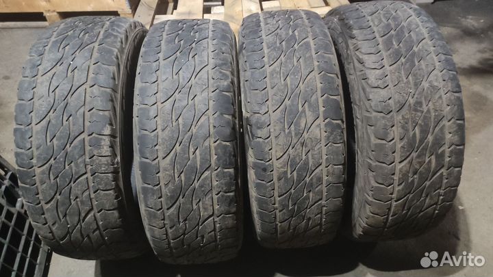 Bridgestone Dueler A/T 697 265/65 R17 112T