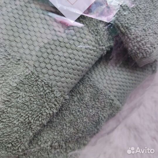 Новый набор махровых полотенец, 3 шт