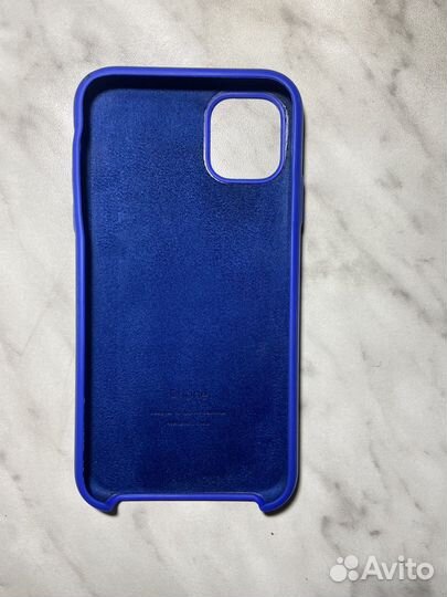 Чехол на iPhone 11
