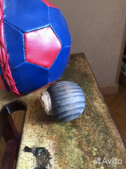 Коллекционная бутылка футбольный мяч